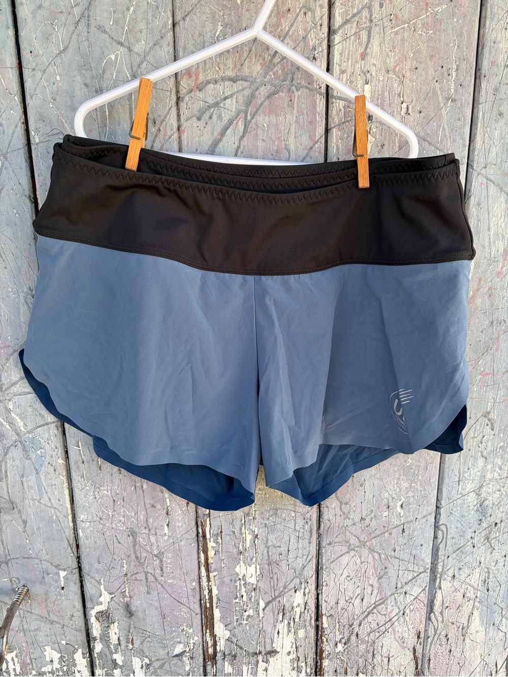 Ultimate Direction Women’s Velum Running Shorts size S
